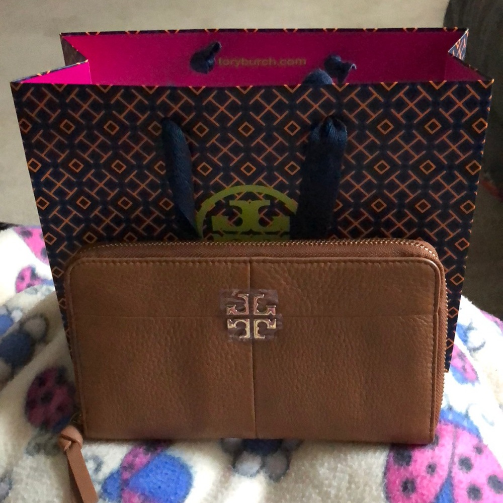Tory Burch Continental Wallet